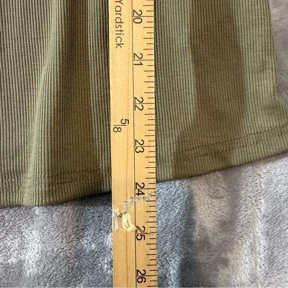 SHEIN Curve Long Sleeve Olive Green Ribbed Cutout Top Size 0XL - Picture 11 of 11